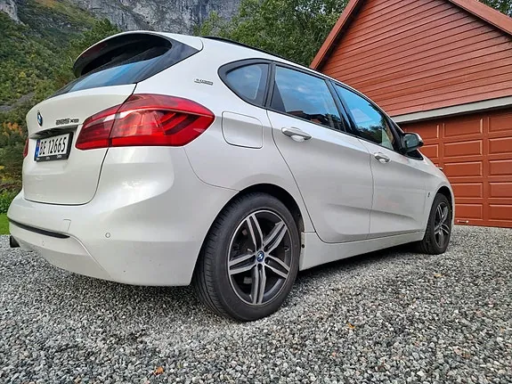 BMW 225Xe 2017 photo 5