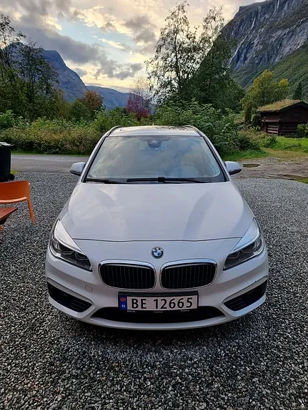 BMW 225Xe 2017 photo 3