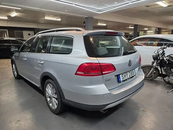 Volkswagen Passat Alltrack 2014 photo 3