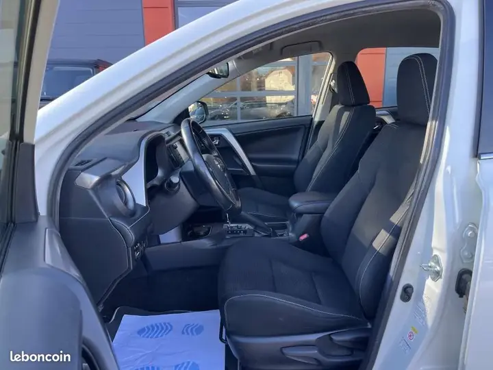 Toyota Rav4 2018 photo 5