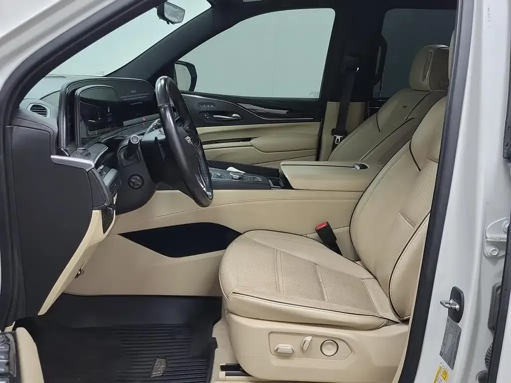 Cadillac Escalade 2021 photo 3