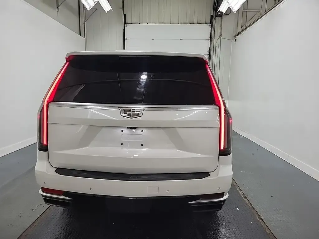 Cadillac Escalade 2021 photo 2