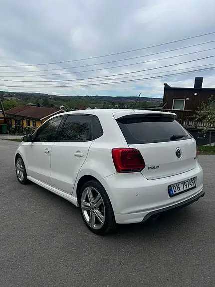 Volkswagen Polo 2012 photo 5