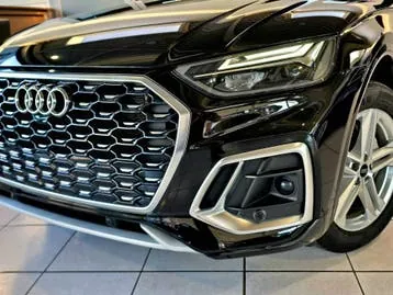 Audi Q5 2023 photo 2