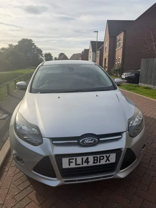 Ford Focus 2014 photo 2