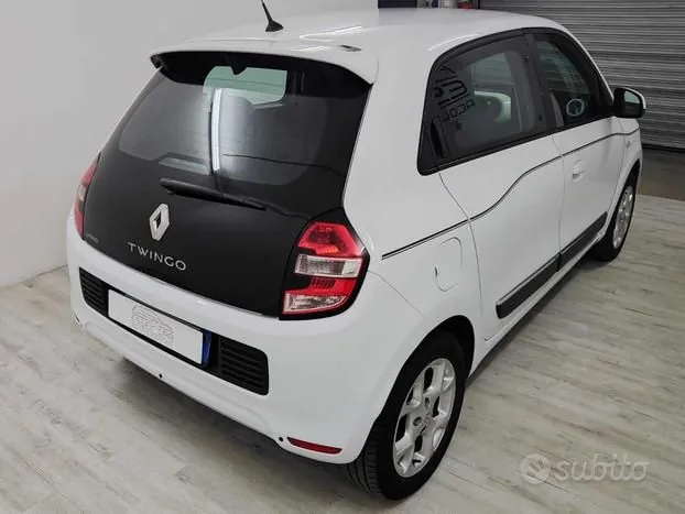Renault Twingo 2015 photo 3