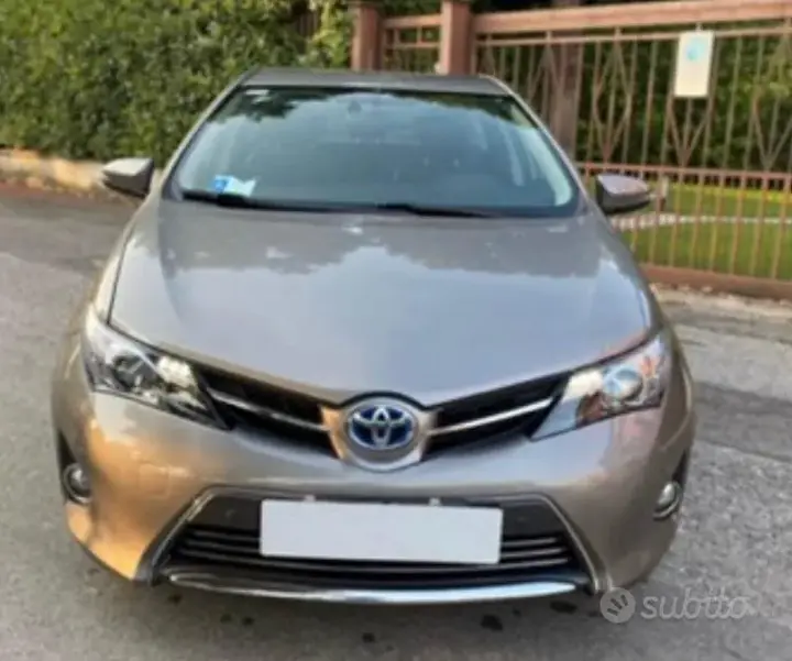 Toyota Auris