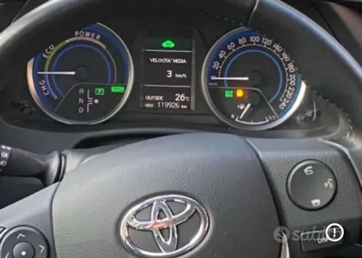 Toyota Auris 2014 photo 2
