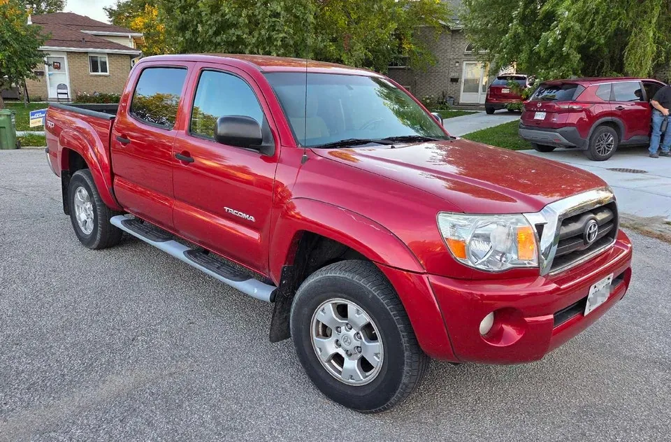 Toyota Tacoma 2009 photo 2