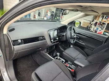 Mitsubishi Outlander 2022 photo 3