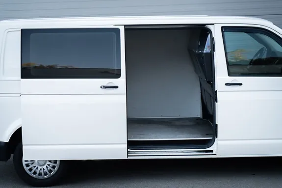 Volkswagen Transporter 2019 photo 3