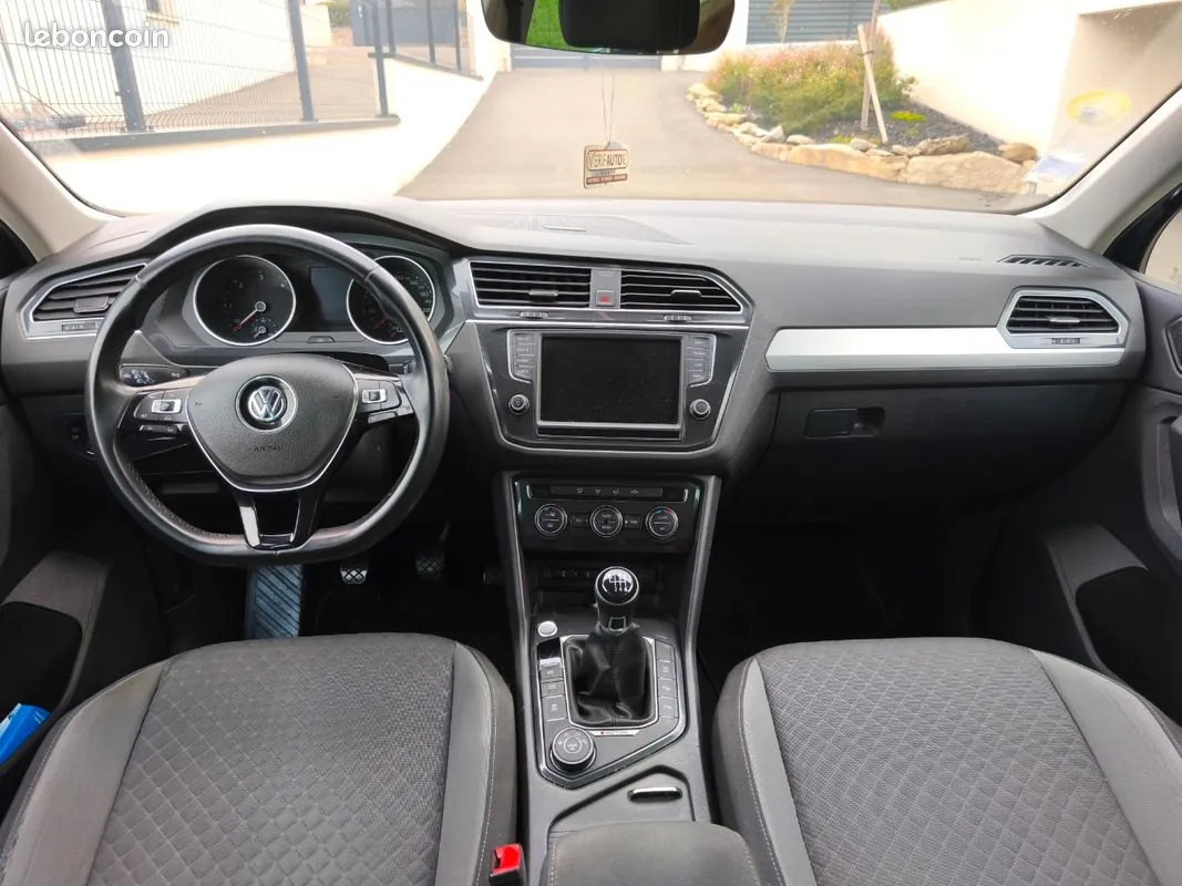 Volkswagen Tiguan 2016 photo 3