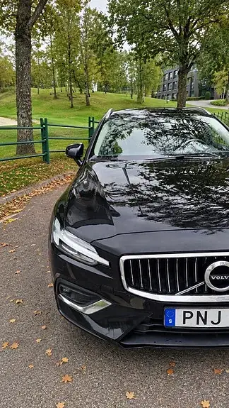 Volvo V60 2019 photo 2
