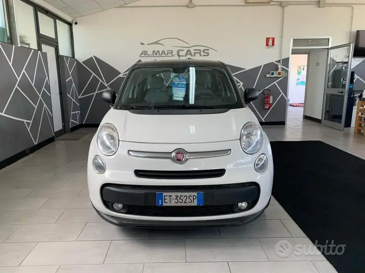 Fiat 500L 2014 photo 2