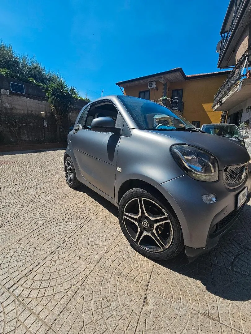 Smart Fortwo 2015 photo 2