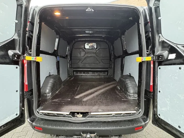 Ford Transit Custom 2021 photo 3