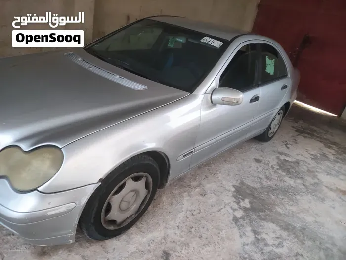 Mercedes-Benz C-Class 2000 photo 3