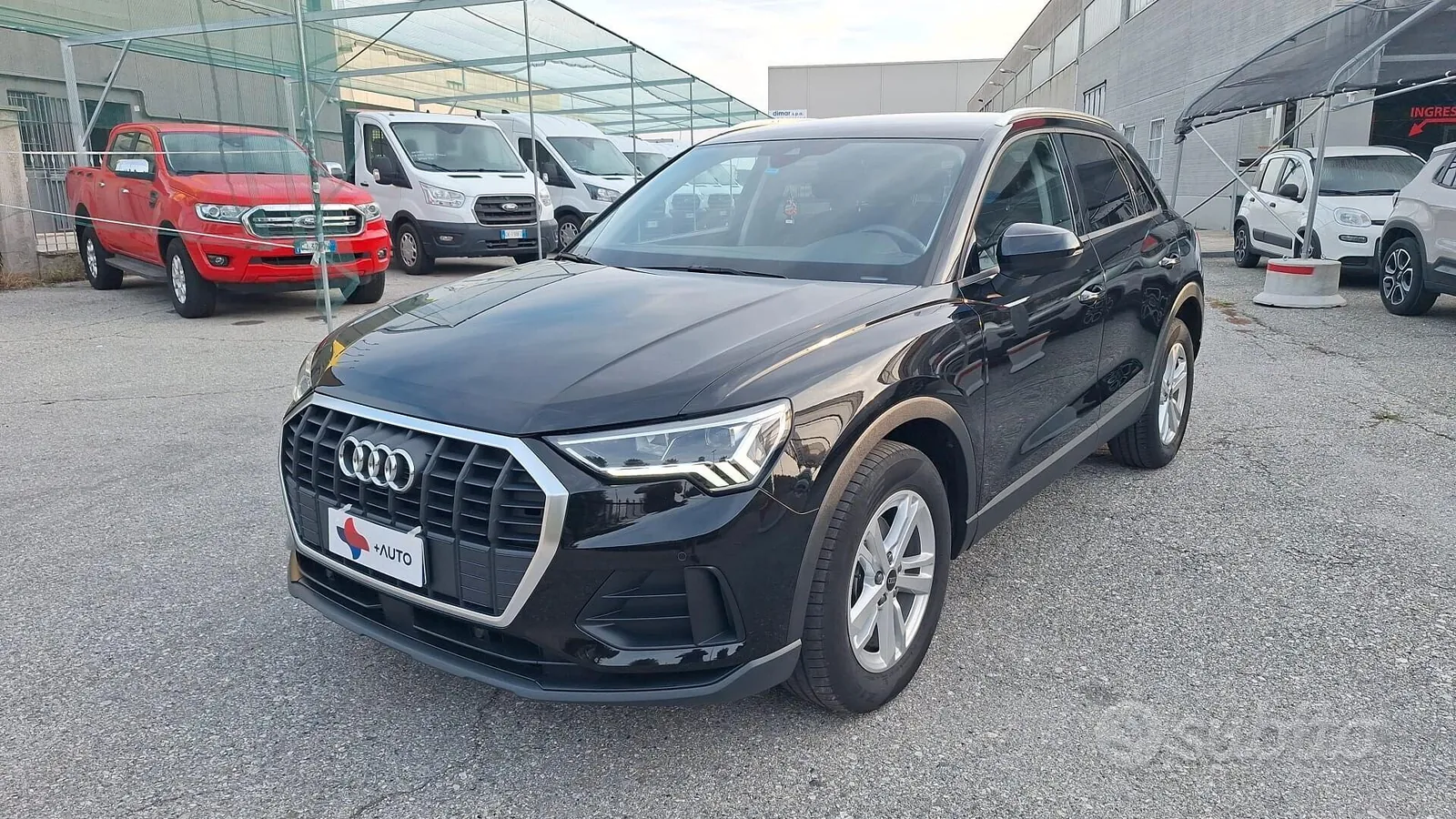 Audi Q3 2024 photo 2