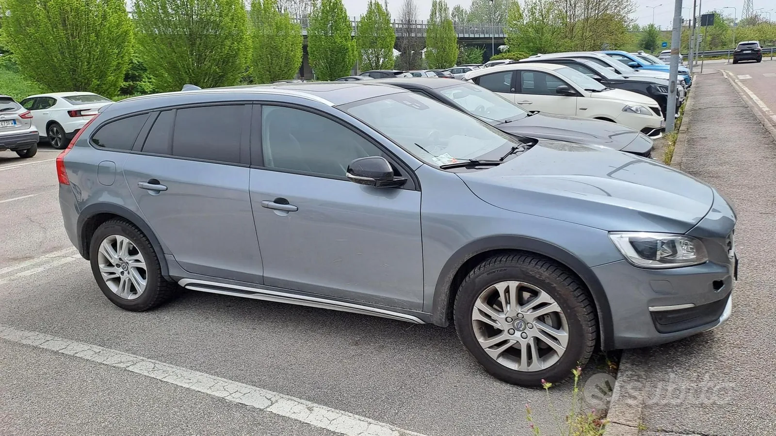 Volvo V60 2017 photo 2