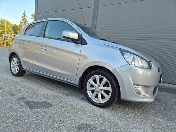 Mitsubishi Space Star 2013 photo 2