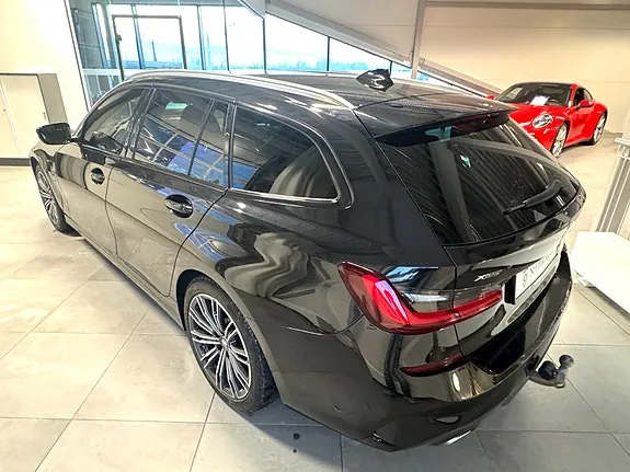 BMW 330E 2022 photo 4