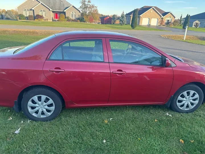 Toyota Corolla 2013 photo 3