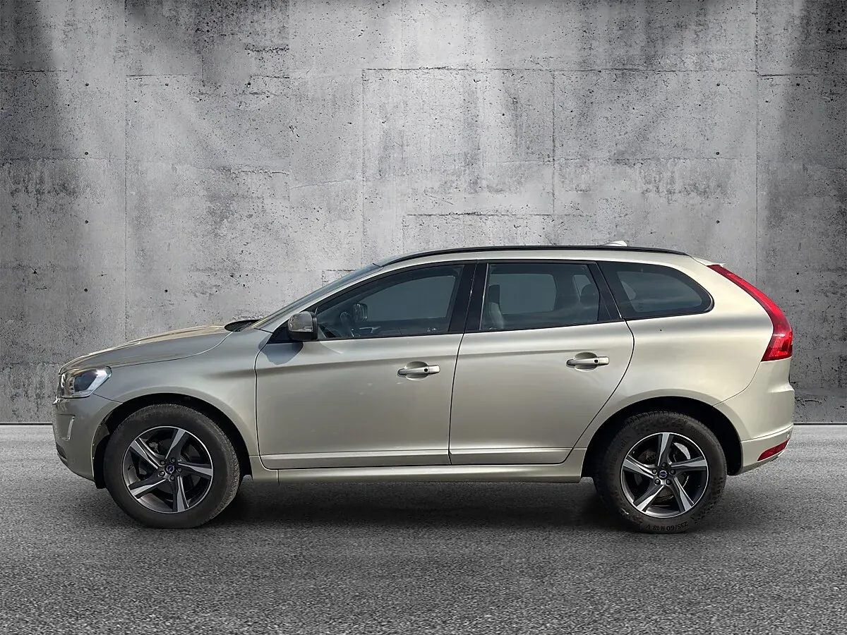 Volvo Xc60 2016 photo 2