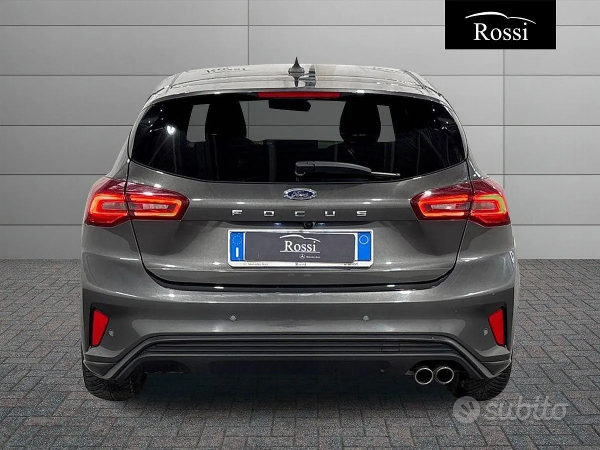 Ford Focus 2025 photo 4