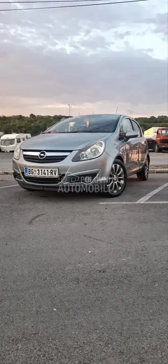 Opel Corsa D 2011 photo 4