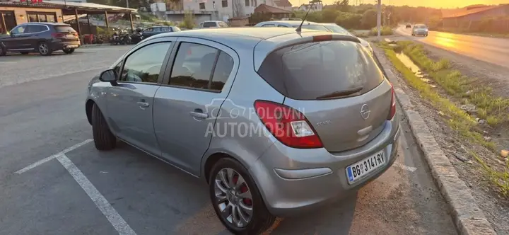 Opel Corsa D 2011 photo 3
