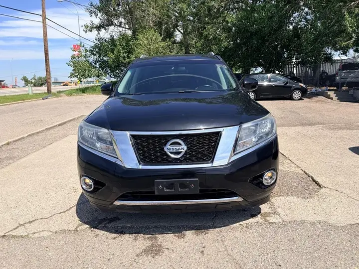 Nissan Pathfinder 2013 photo 2