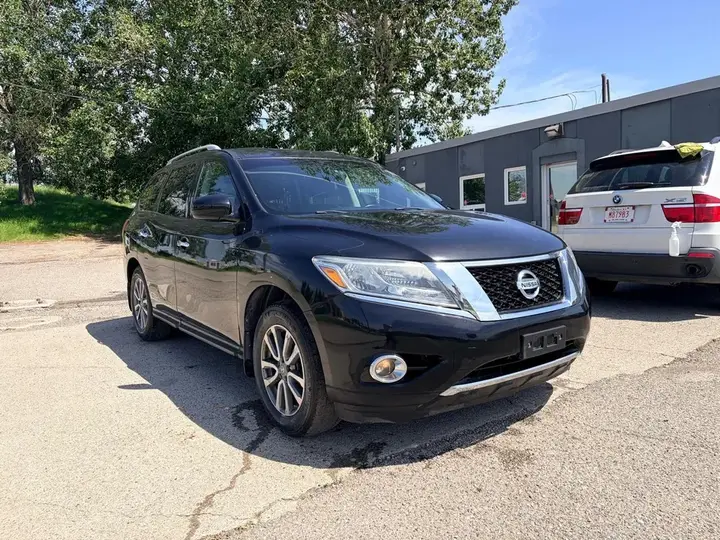 Nissan Pathfinder 2013 photo 3