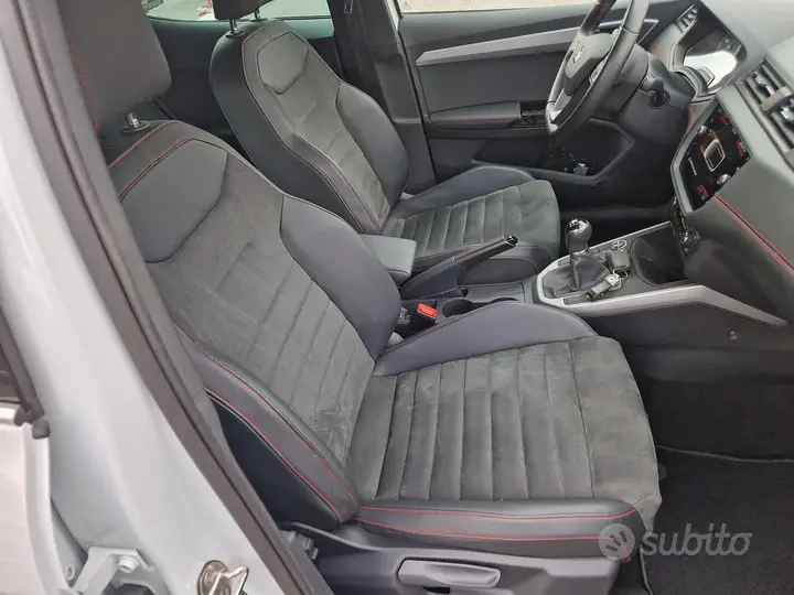 Seat Arona 2020 photo 5