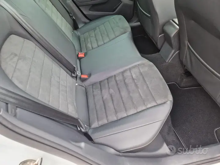 Seat Arona 2020 photo 3