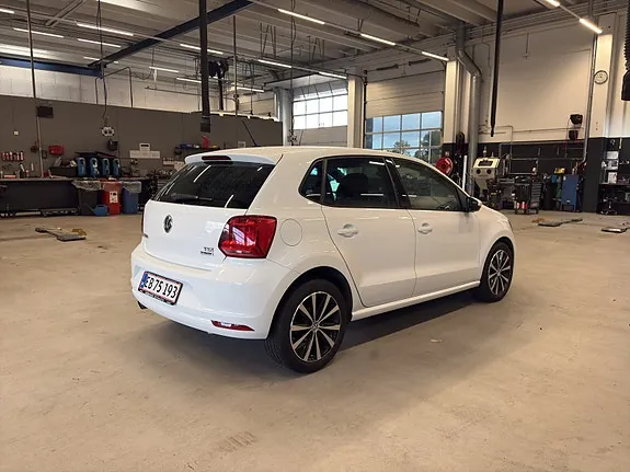 Volkswagen Polo 2017 photo 5