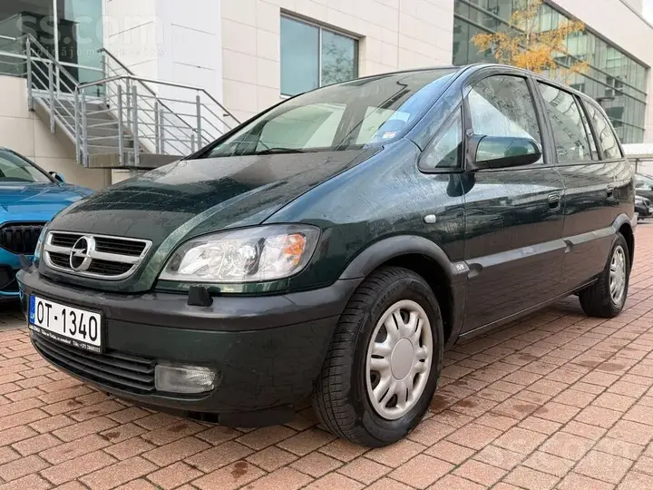 Opel Zafira 2004 photo 2