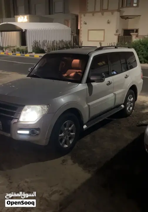 Mitsubishi Pajero 2017 photo 2