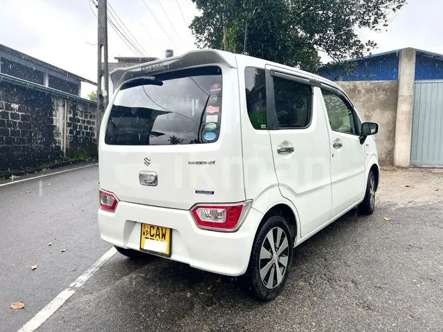 Suzuki Wagon R 2017 photo 2
