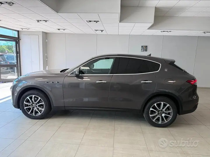 Maserati Levante 2021 photo 2