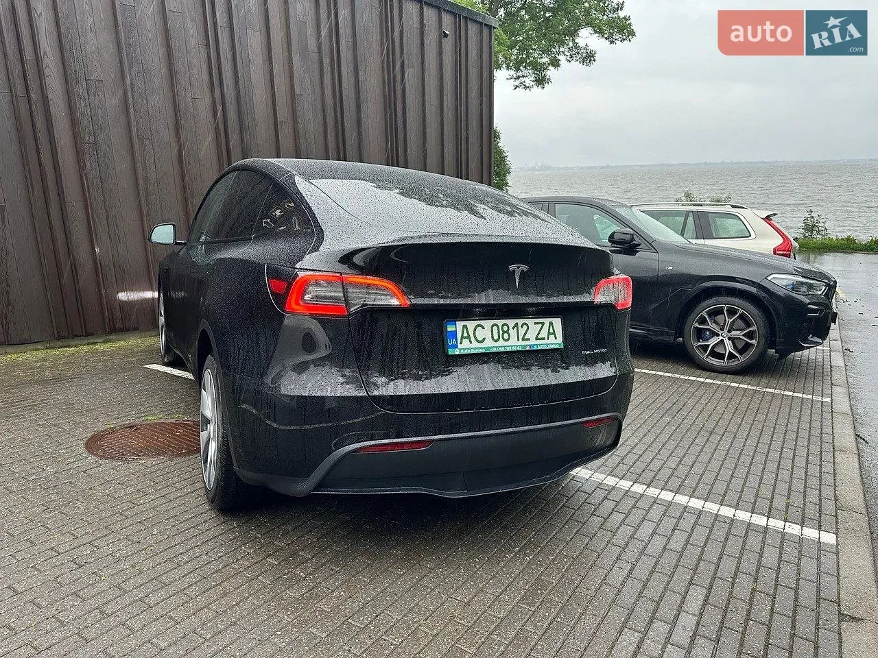 Tesla Model Y 2022 photo 5