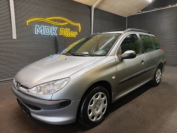 Peugeot 206 2005 photo 2