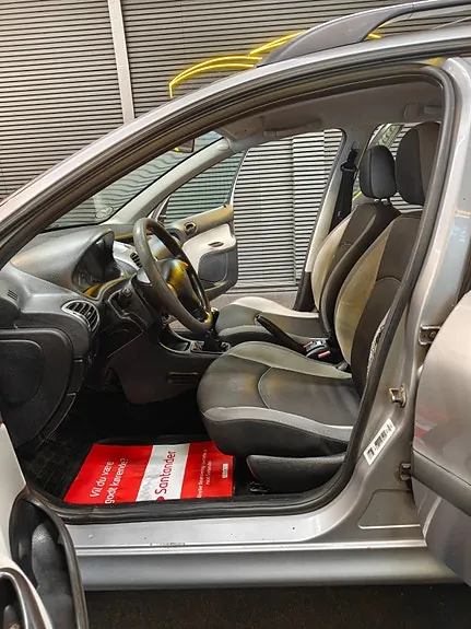Peugeot 206 2005 photo 5