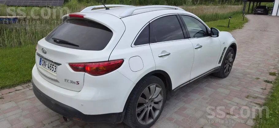 Infiniti Fx 2012 photo 4
