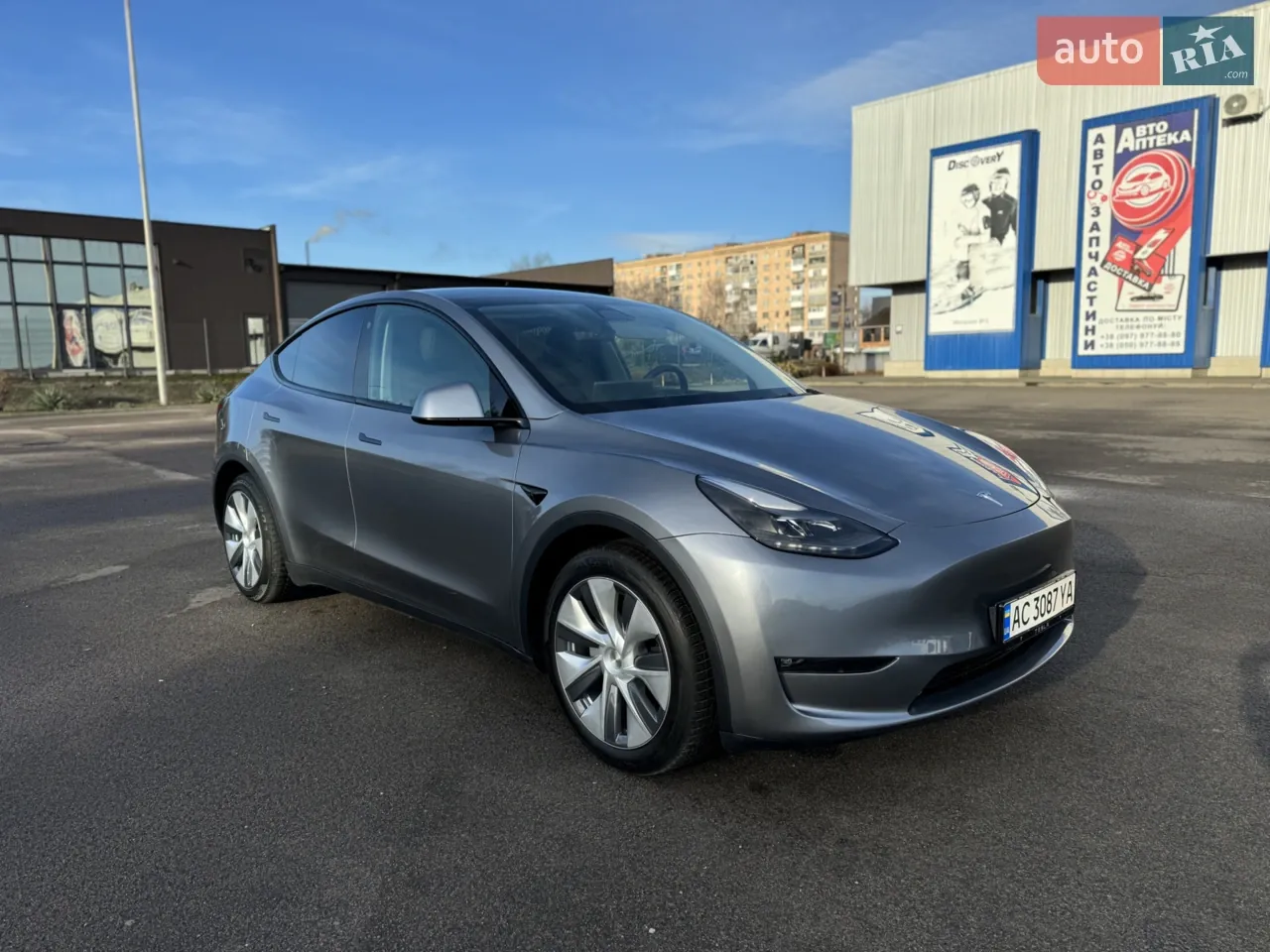 Tesla Model Y