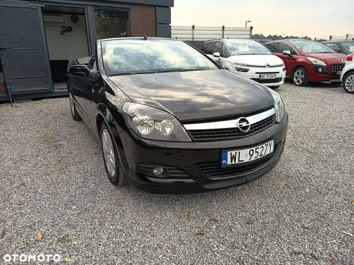 Opel Astra 2009 photo 5