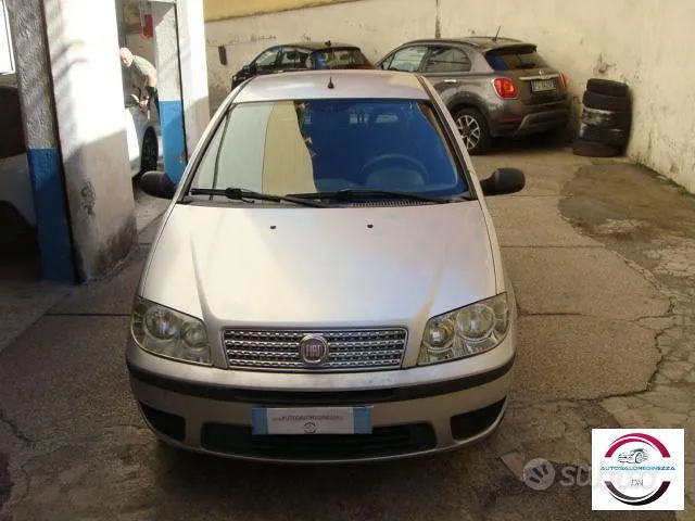 Fiat Punto 2010 photo 3