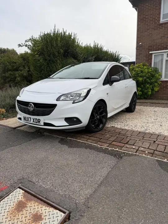 Vauxhall Corsa 2017 photo 2