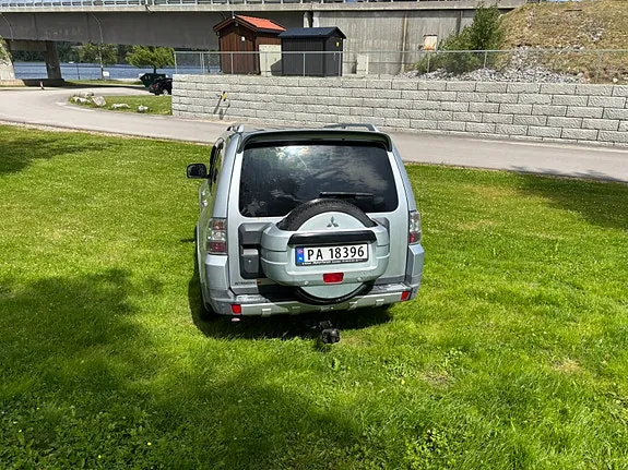 Mitsubishi Pajero 2007 photo 4
