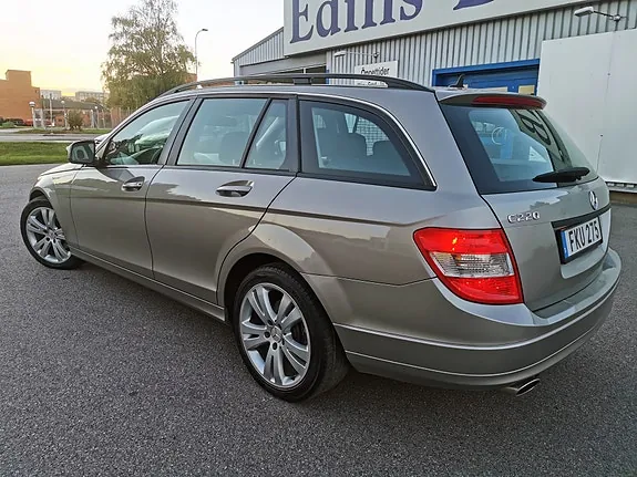 Mercedes-Benz C220 2008 photo 5