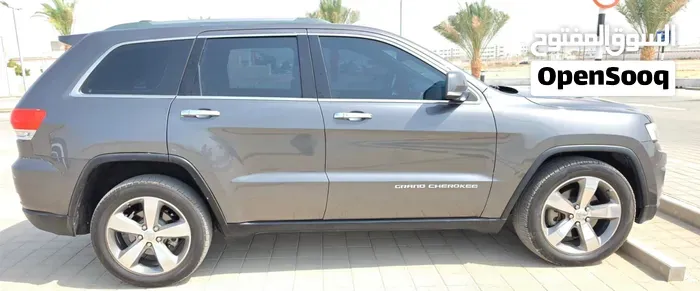 Jeep Grand Cherokee 2015 photo 4